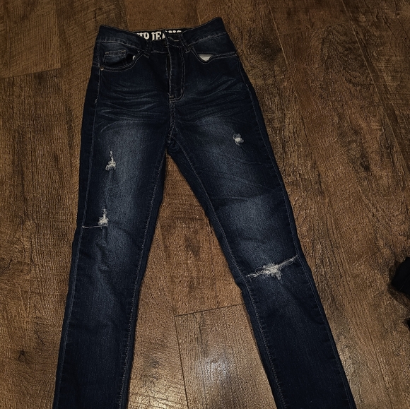 Jeans - Picture 2 of 5